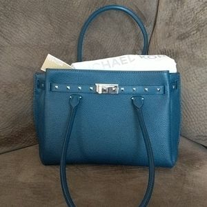 Michael Kors Addison